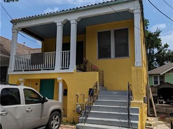 4311 Fontainebleau Dr, New Orleans, LA 70125