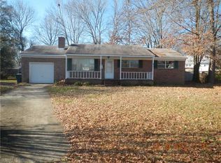 724 Elliffe Rd, Newport News, VA 23601