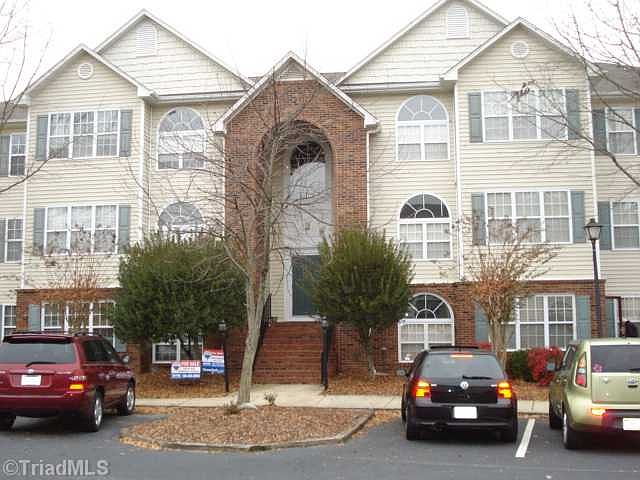 1st image of 3713-2C Morris Farm Dr