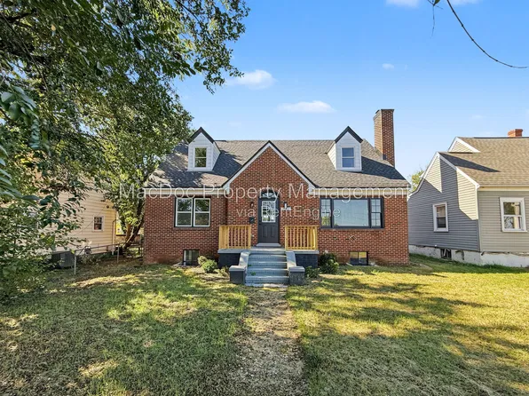 1501 Dixon St, Fredericksburg, VA 22401
