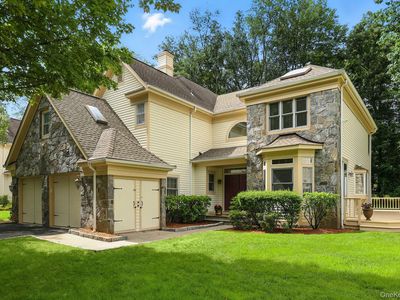 8 Westfield Circle, White Plains, NY, 10605