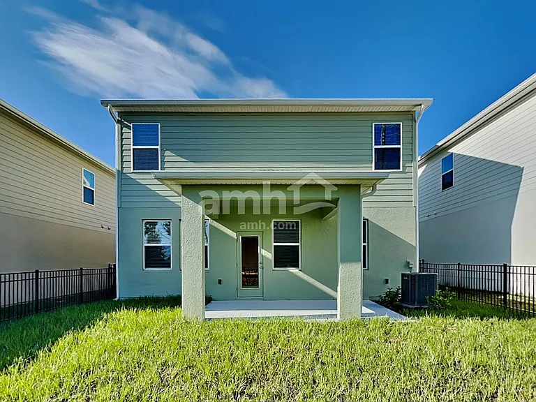 1072 Grafton Ridge Dr — Photo 23