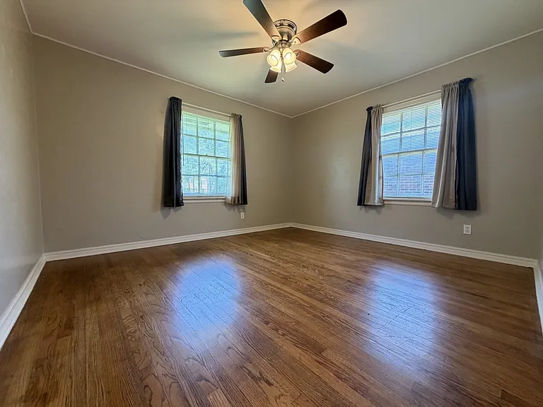 1722 Mattern Dr — Photo 10