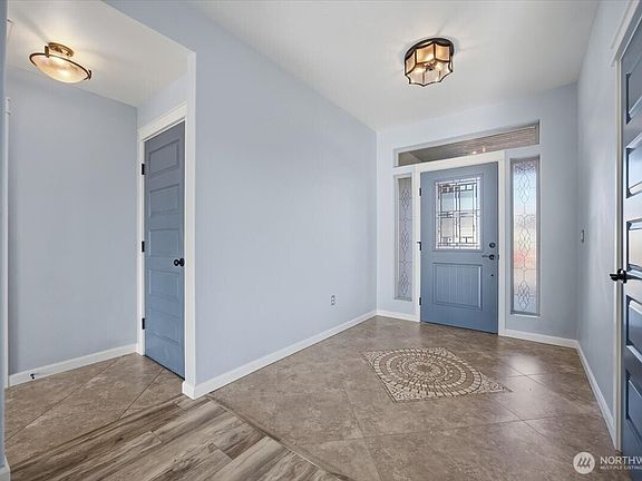 2nd image of 6304 Turf Paradise Drive