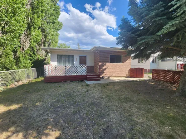 411 Bush St, Carlin, NV 89822