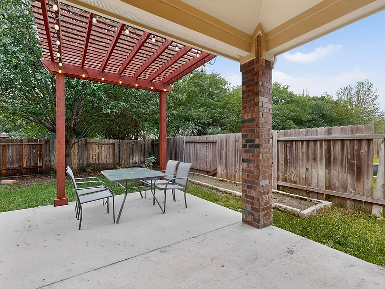 2659 Salorn Way — Photo 34