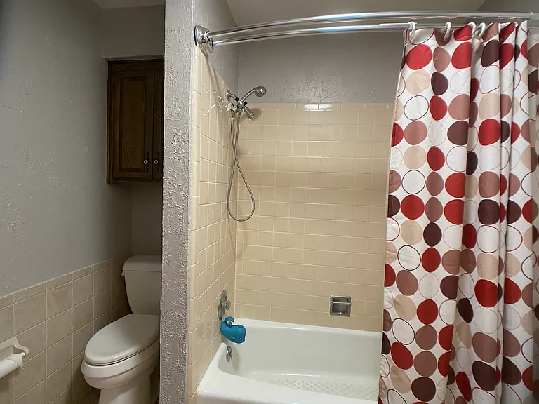 309 Curts Dr — Photo 8