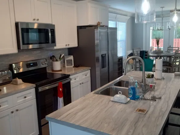 100 John Mills Cir, Sopchoppy, FL 32358