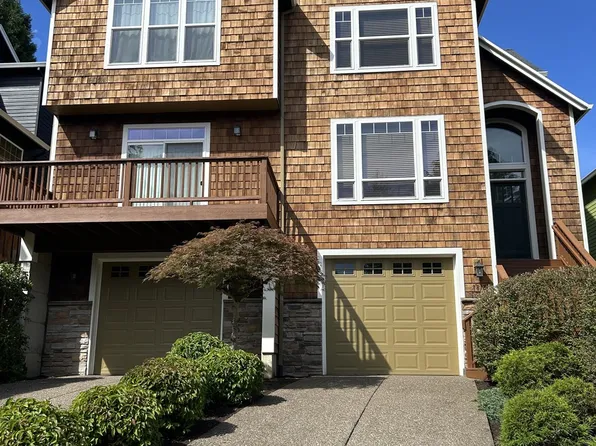 8817 SW 49th Ave, Portland, OR 97219