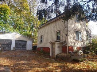 1 Moody St, Rumford, RI 02916