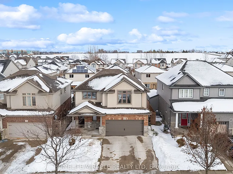 589 Sales Dr — Photo 2