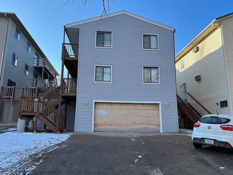 434 S Johnson St — Photo 13