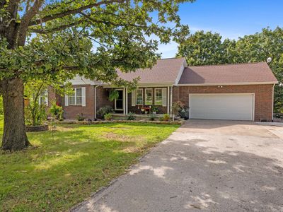 1108 Fresno Circle, Stockton, MO, 65785