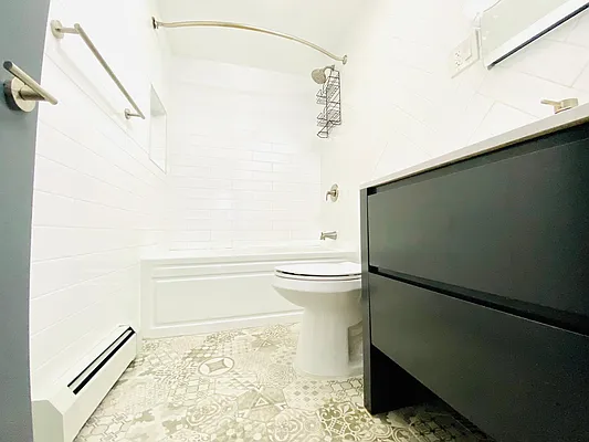 Rented by Blue Egg Realty Corp | media 36