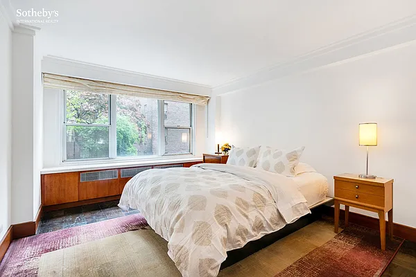 Sold by Sotheby's International Realty | media 16