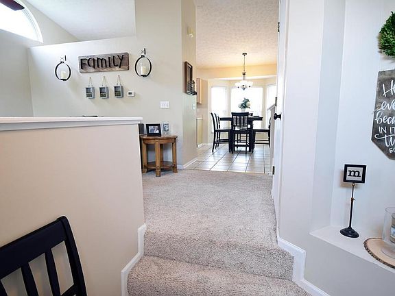 5th image of 732 Granton Ct