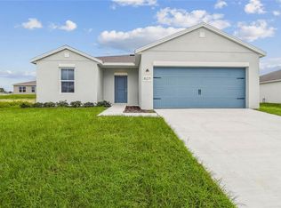 8271 N Wakefield Dr, Citrus Springs, FL 34434