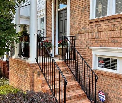 3rd image of 2166 Weldonberry Dr