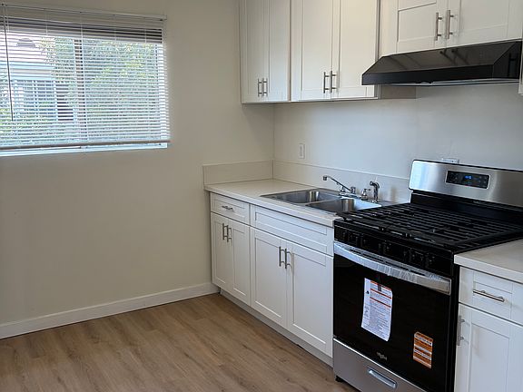 4th image of 620 E 89th St #3