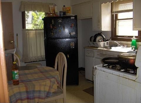 2nd image of 4323 W Fairmount Ave #4323A
