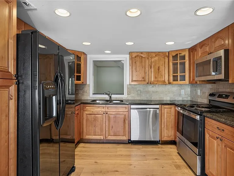 1 Fairway Dr NW — Photo 6