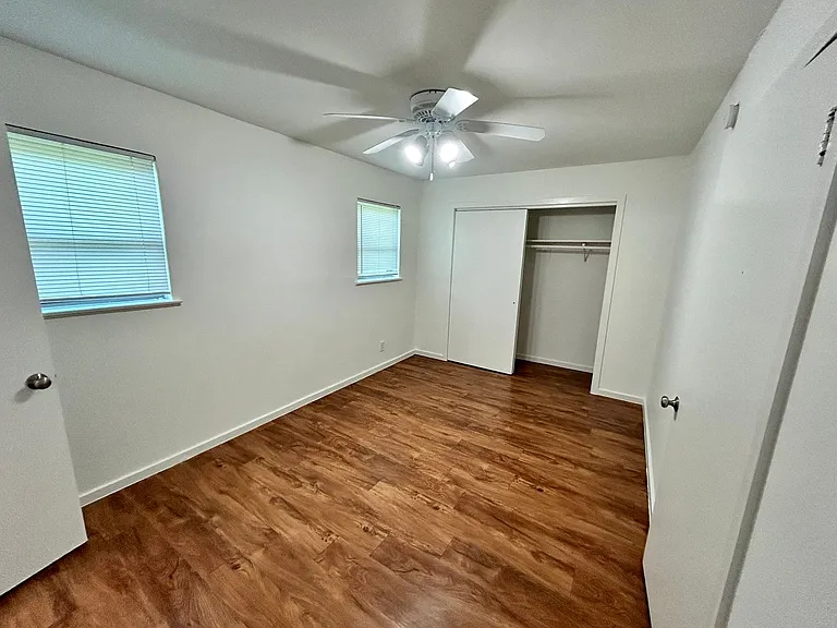Park Place Apartments — Photo 31