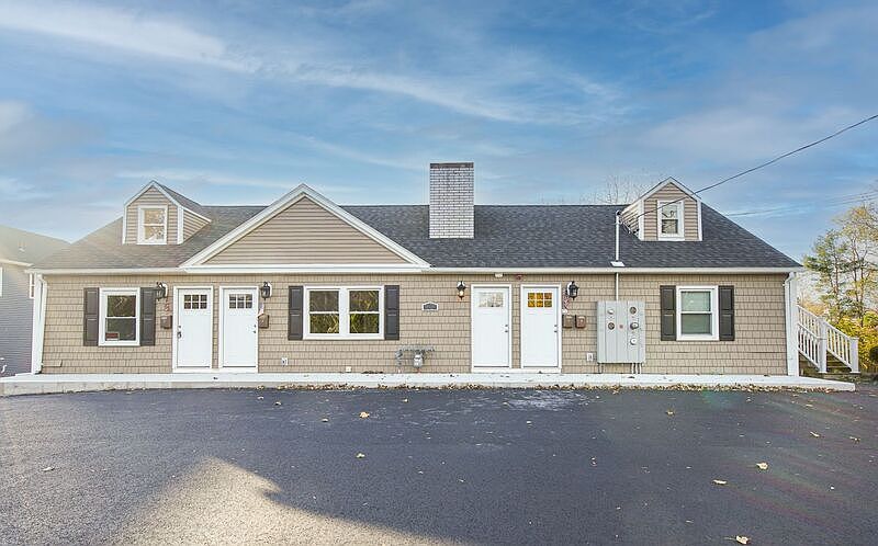 1st image of 62 Suffield St #D