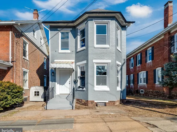 411 E 1st St, Birdsboro, PA 19508