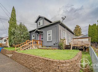 118 NE Everett St, Camas, WA 98607