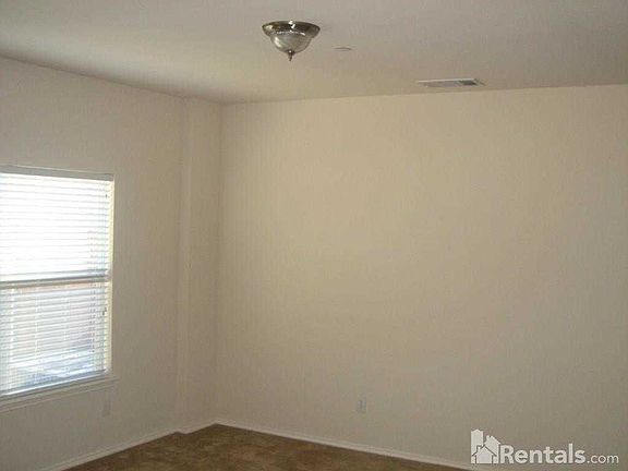 4th image of 3244 Tarrant Ln