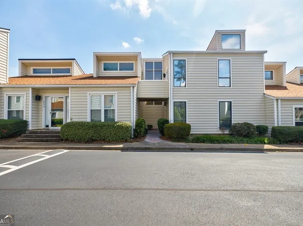 635 Serramonte Dr, Marietta, GA 30068