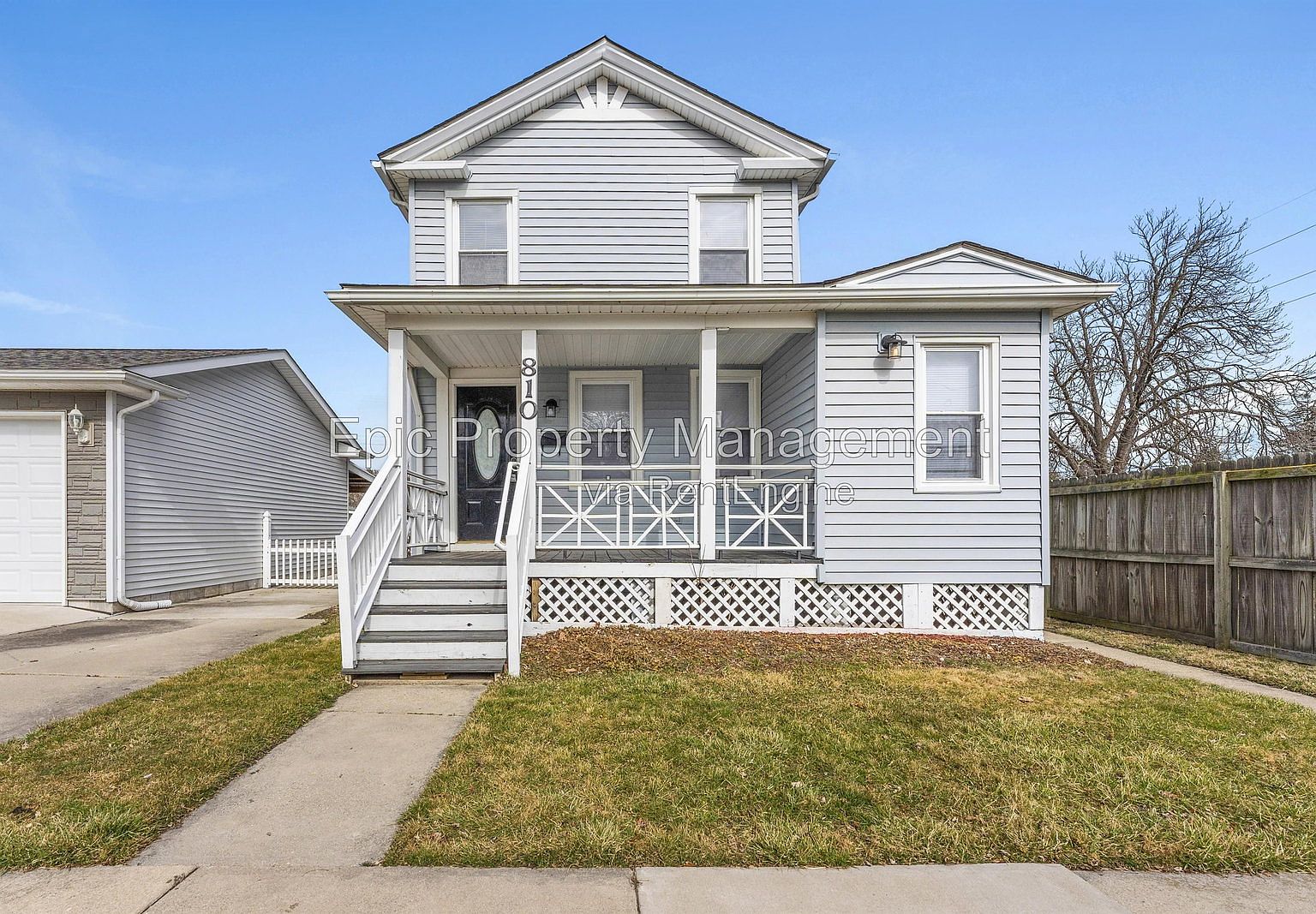 810 Plum St, Wyandotte, MI 48192