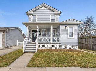 810 Plum St, Wyandotte, MI 48192