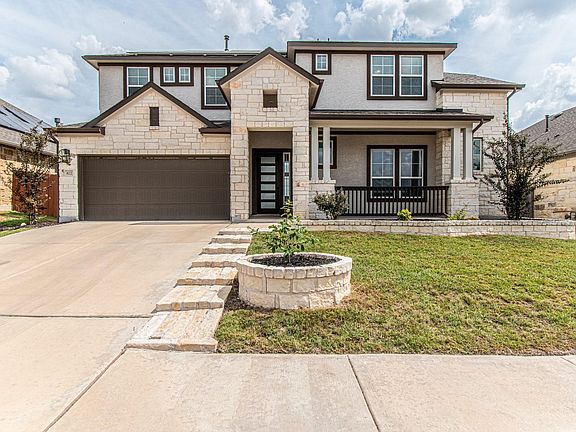 2nd image of 822 Wild Pecan Loop