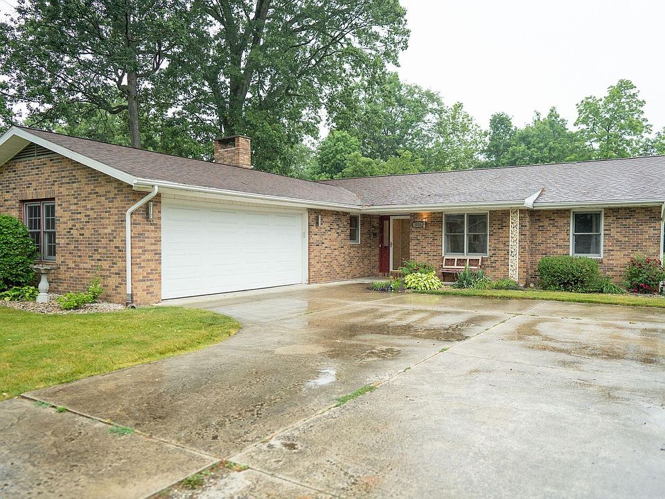 1st image of 510 Shady Ln