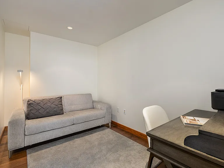 1555 Kapiolani Blvd #1603 — Photo 11