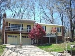 1706 Marina Dr, Grove, OK 74344