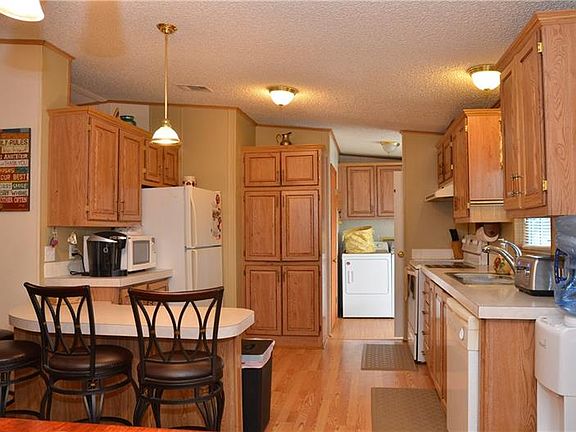 5th image of 1097 Greenskeep Dr