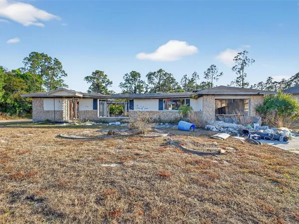 2706 E 15th St, Lehigh Acres, FL 33972