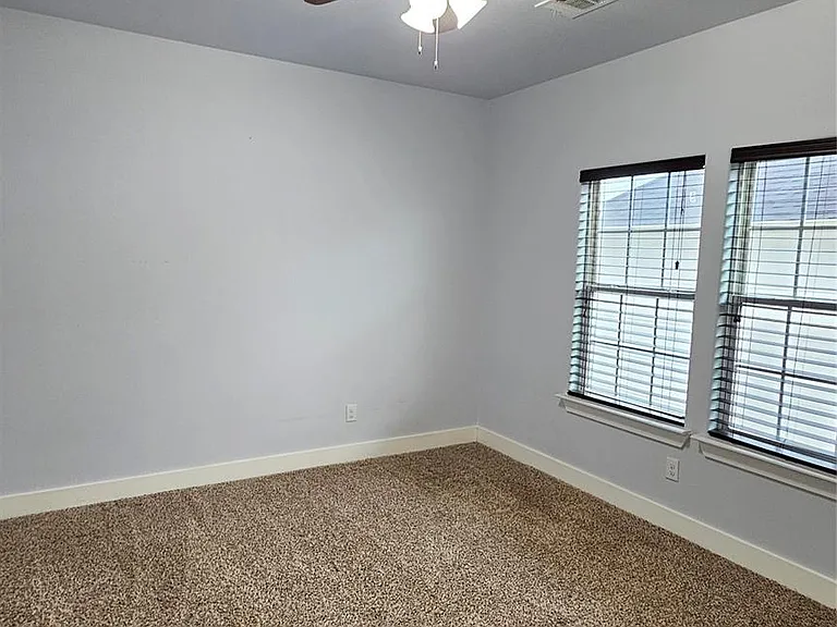 3715 Aldridge Dr — Photo 30