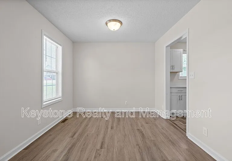 1248 Verkler Dr — Photo 4