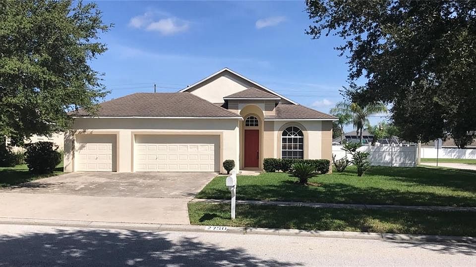1st image of 2750 Abbey Grove Dr