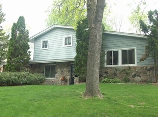 8101 29th Ave N, New Hope, MN 55427