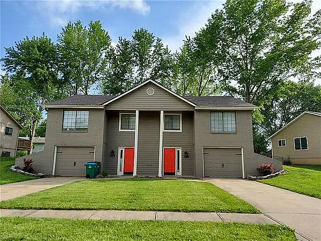 2 bed, 1500 sqft, $1,650 — Photo 1