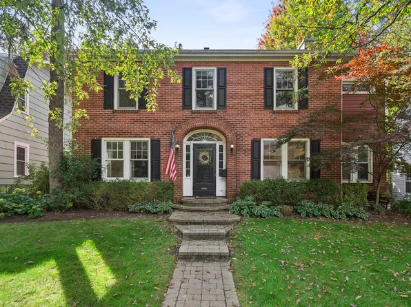 1540 Sheridan Rd, Highland Park, IL 60035