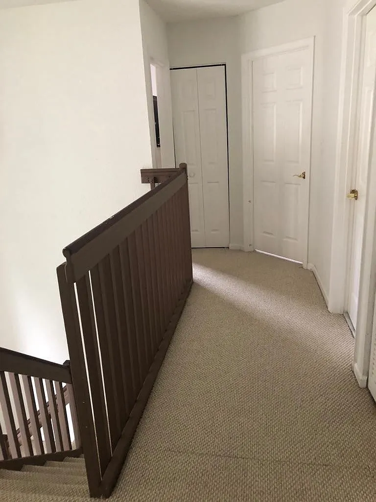 4 bed, 2766 sqft, $4,000 — Photo 3