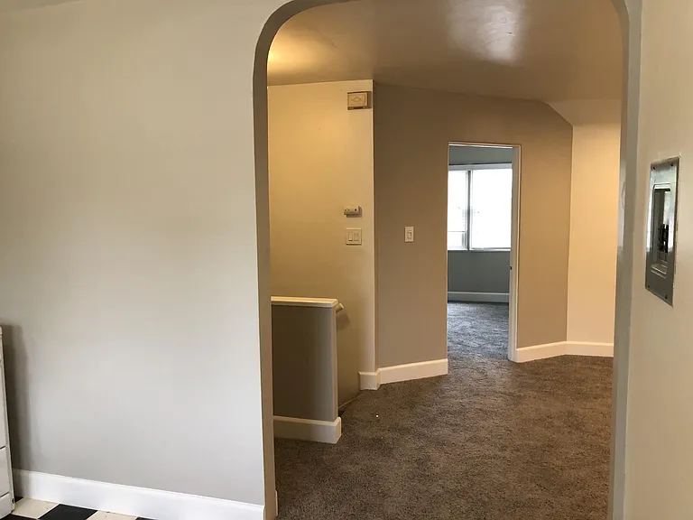 150 N Berkeley Ave #B — Photo 9