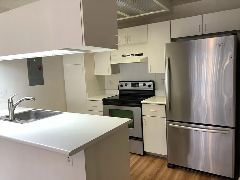 94-1391 Polani St — Photo 3