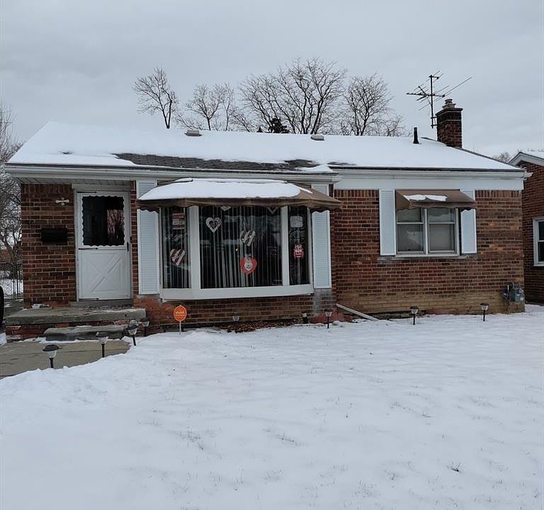 1st image of 11338 Lenore St