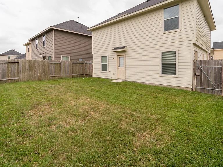 2443 Tomica Ct — Photo 5